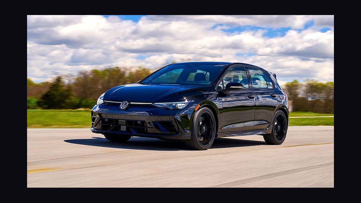 Top 10 Highest-Horsepower Hot Hatchbacks in 2027 — figure 4