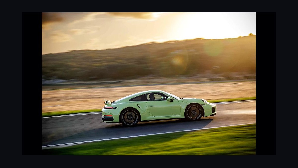Top 10 Supercars With Manufacturer Lease Deals in 2027 — figure 4