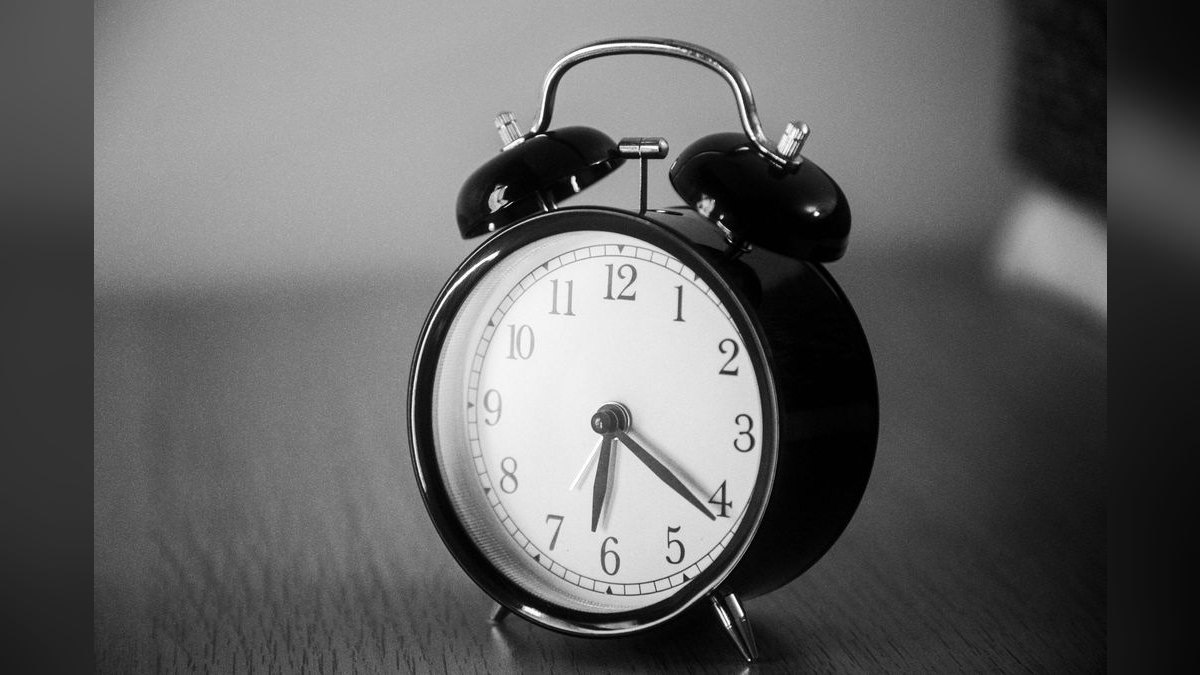 How much time should a sales manager spend coaching each week — figure 3