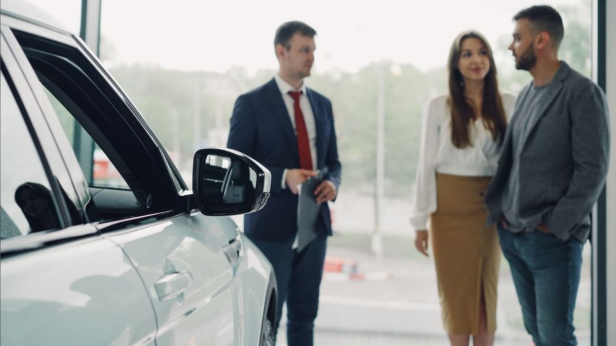 How do you onboard an experienced sales hire without insulting them — figure 6