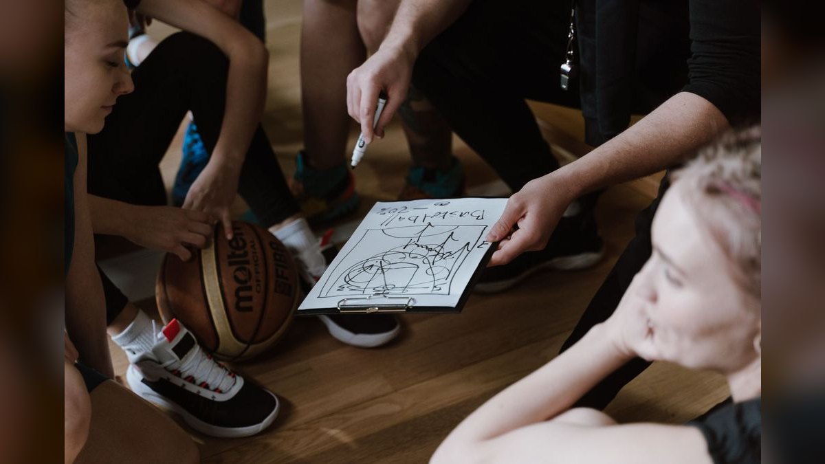 How do you coach product knowledge to a brand-new salesperson — figure 1