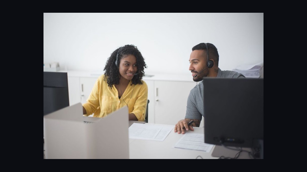 How do you coach reps to open a cold call without getting hung up on — figure 9