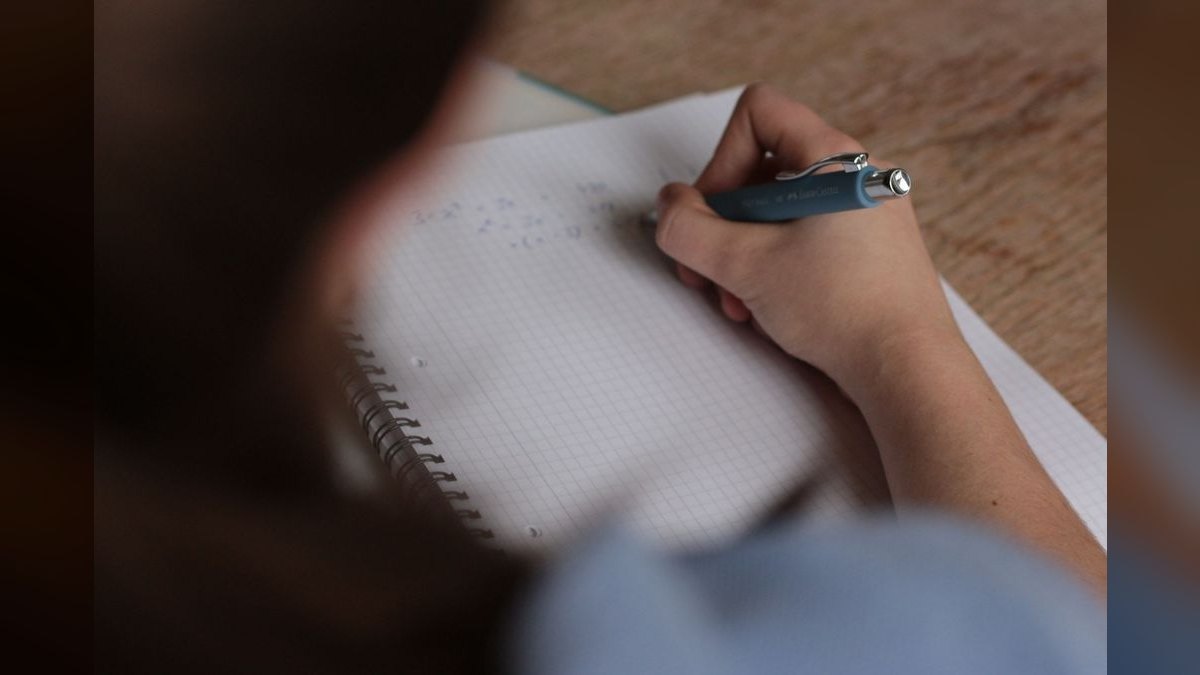 How do you coach a rep to write better follow-up emails — figure 5