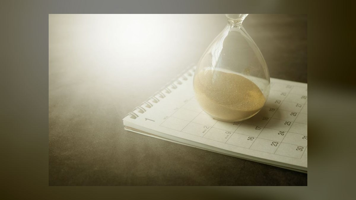 How do you coach a rep to create urgency without fake deadlines — figure 7