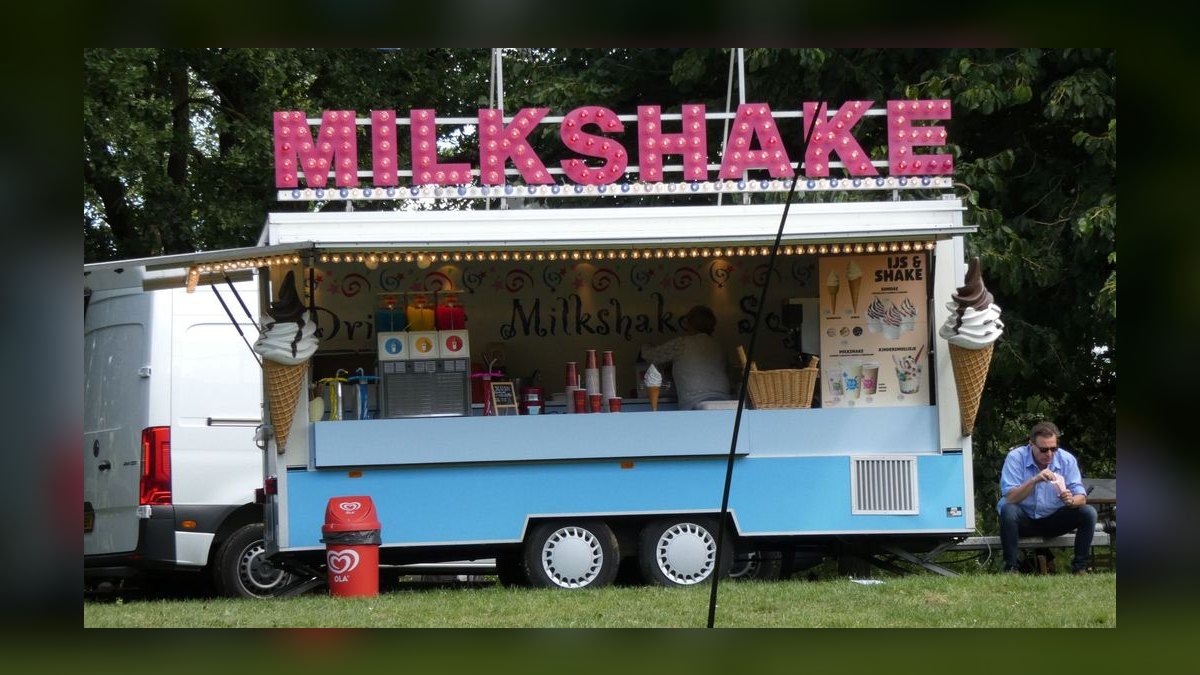 How do you coach a rep to trade concessions instead of caving — figure 8