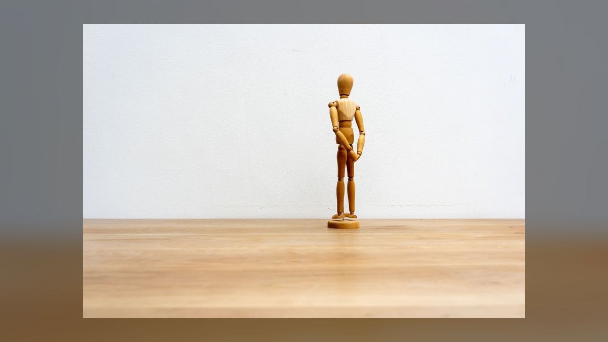 How do you coach a rep on a stalled six-figure deal — figure 10