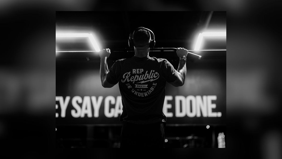 How do you coach reps to find and arm a champion — figure 8