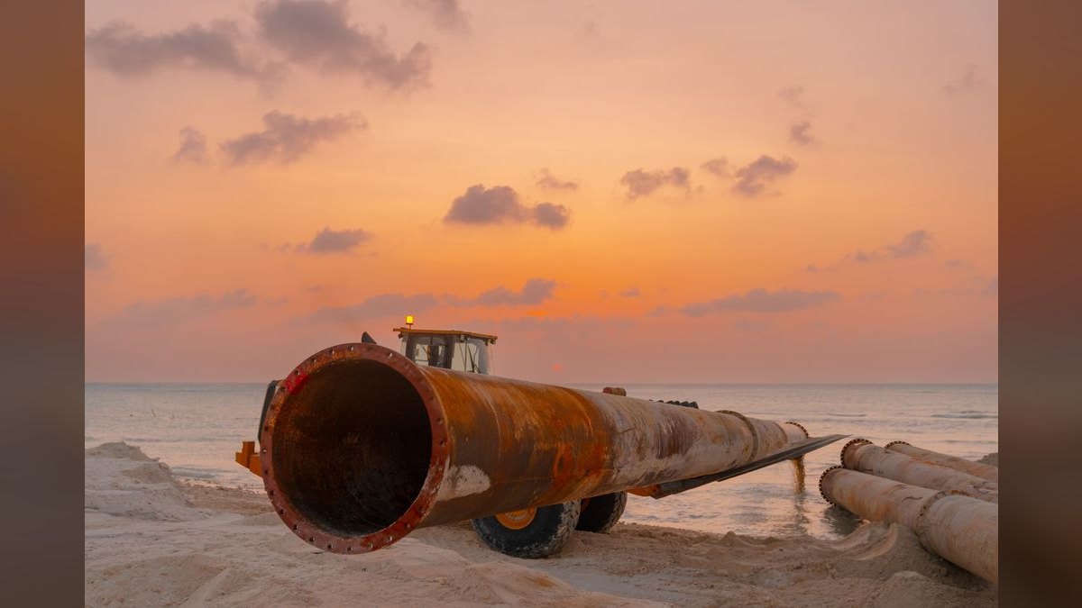How do you run a pipeline review that isn't just status updates?