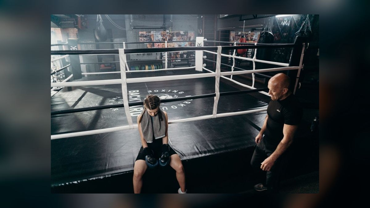 How do you coach a rep who comes to 1:1s unprepared — figure 7