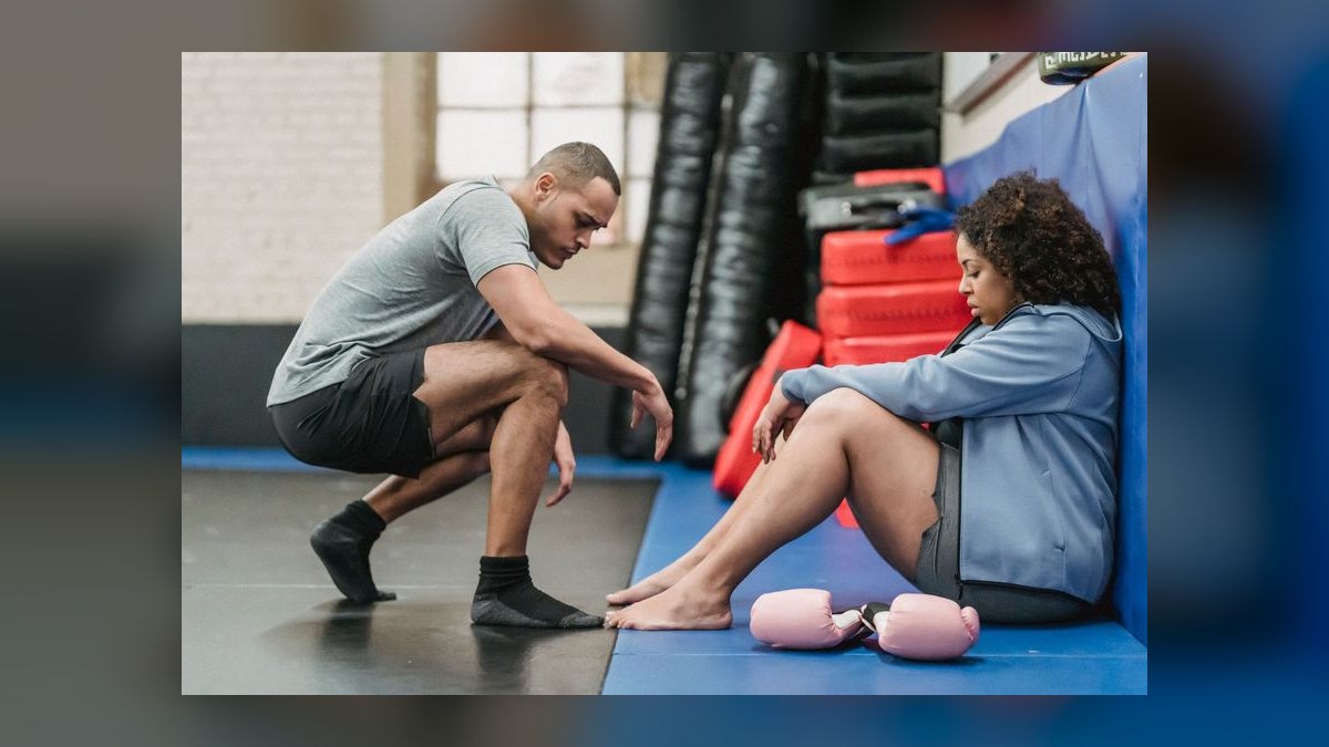 How do you coach a rep who comes to 1:1s unprepared — figure 8