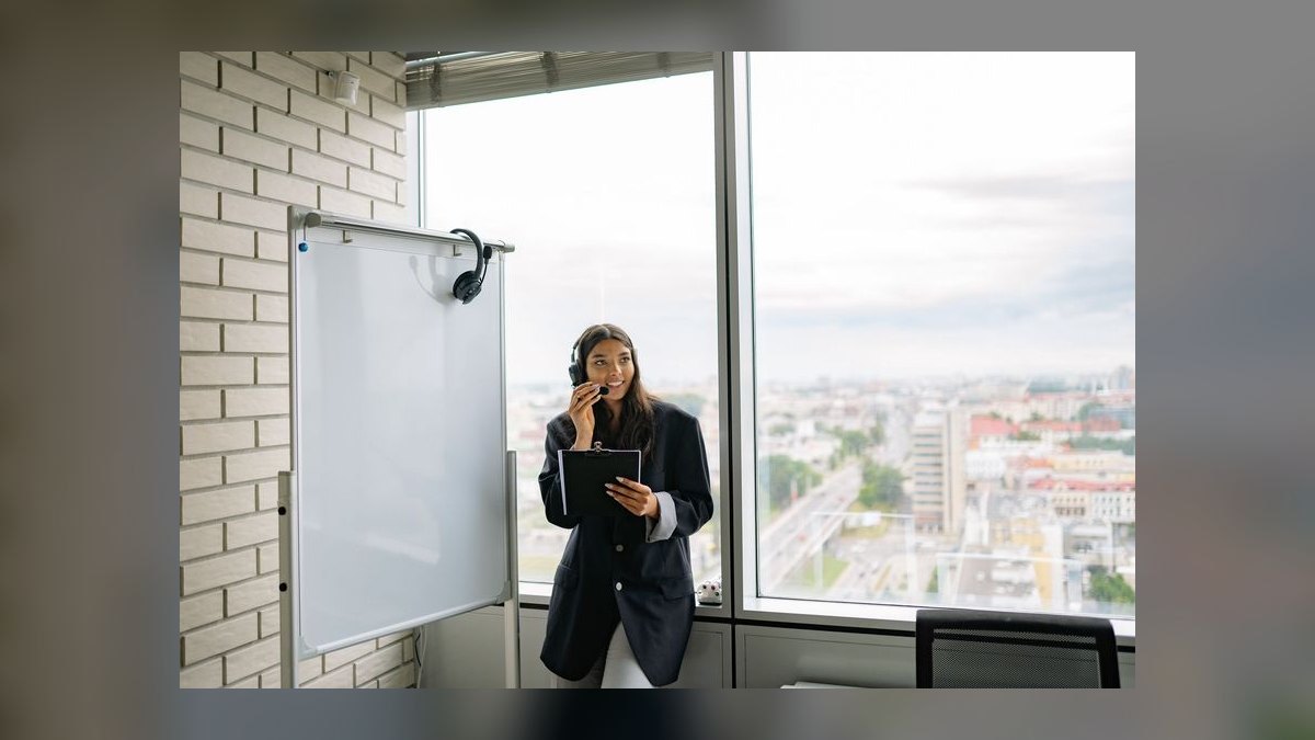 How do you coach reps to act on AI call-coaching feedback — figure 5