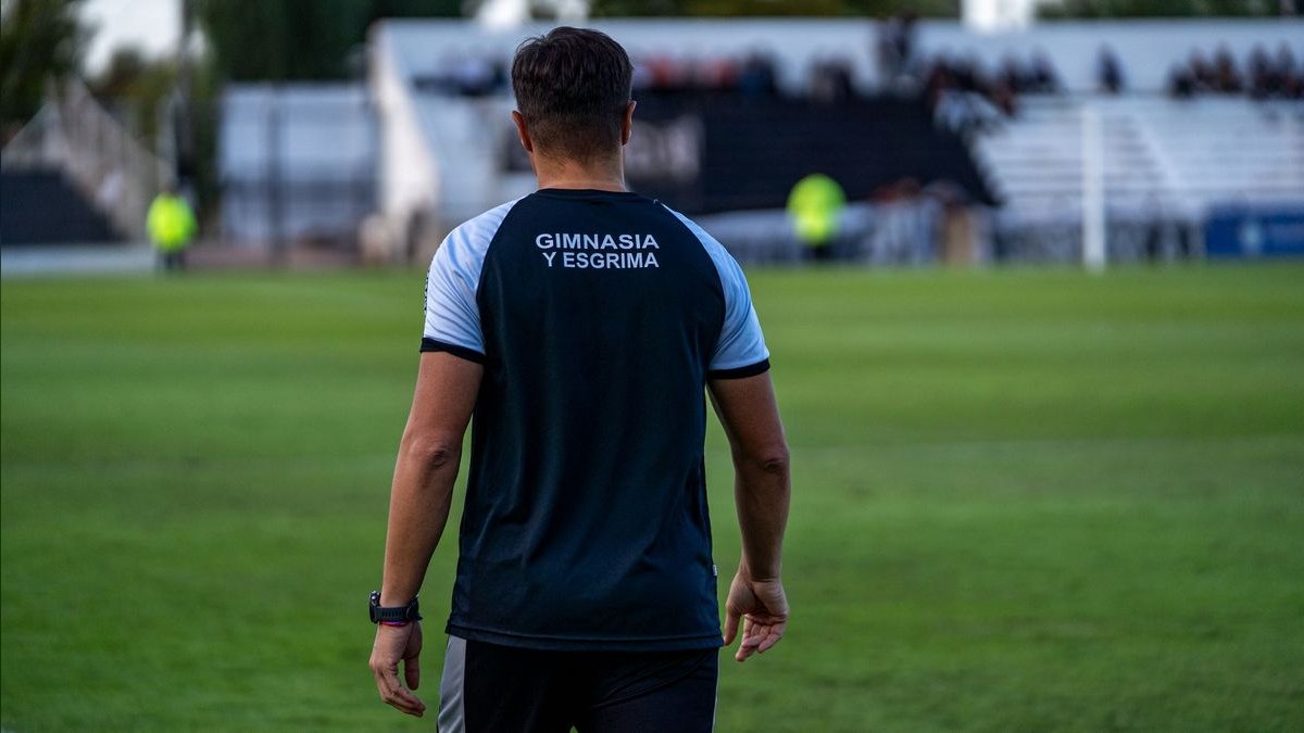 How do you coach a rep back from a long slump?