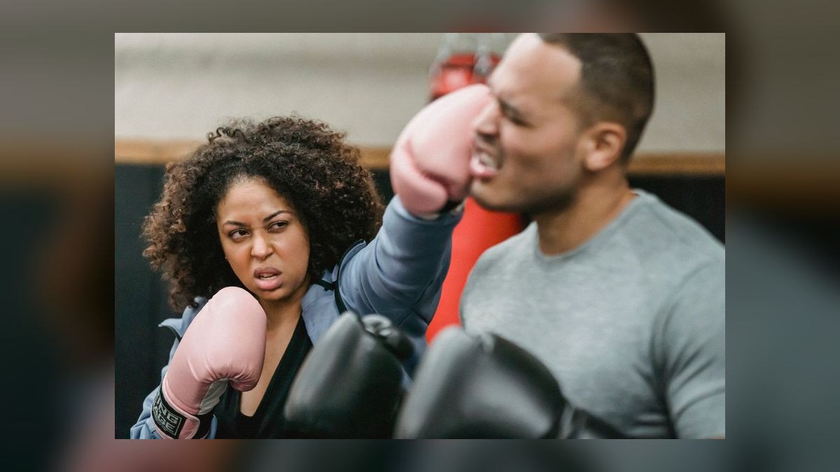 How do you coach a rep who's stressed about hitting quota — figure 4