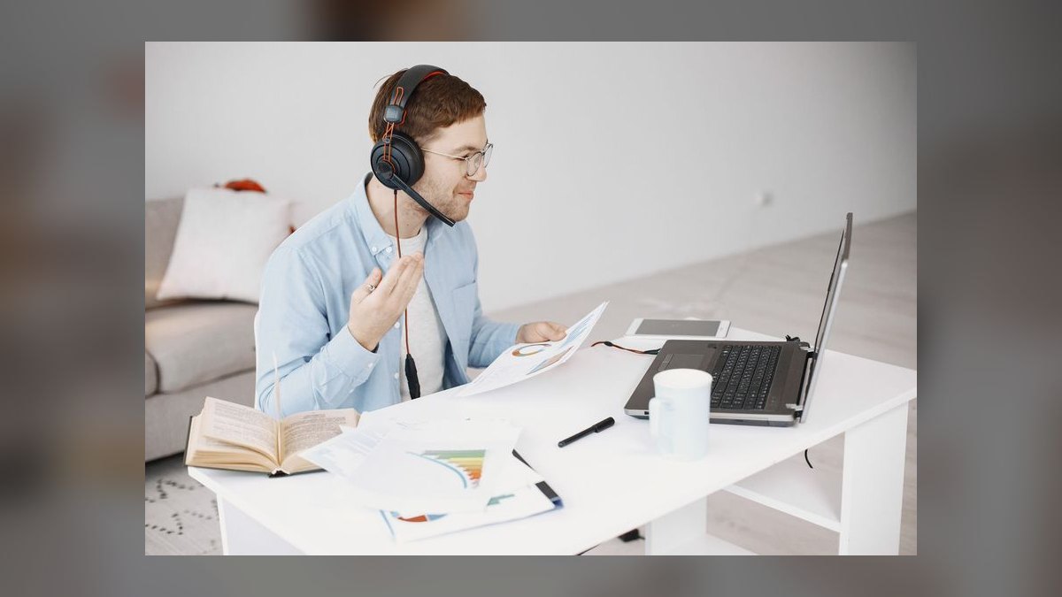 How do you coach a remote sales team effectively — figure 8