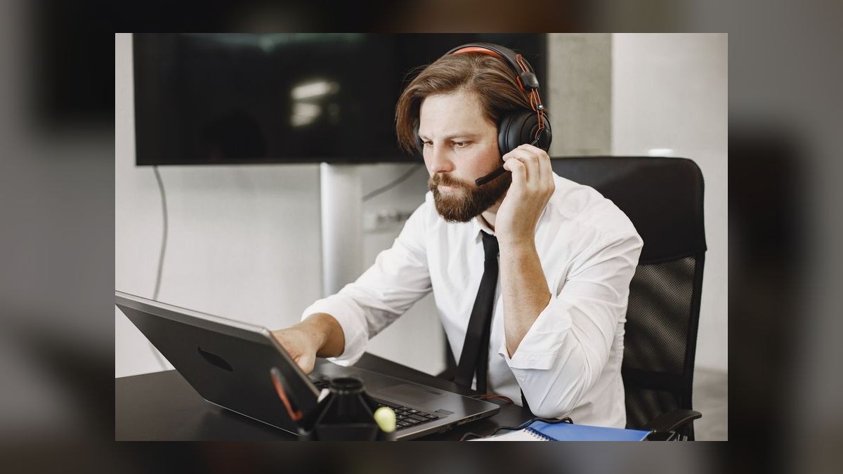 How do you keep remote reps accountable without micromanaging — figure 7