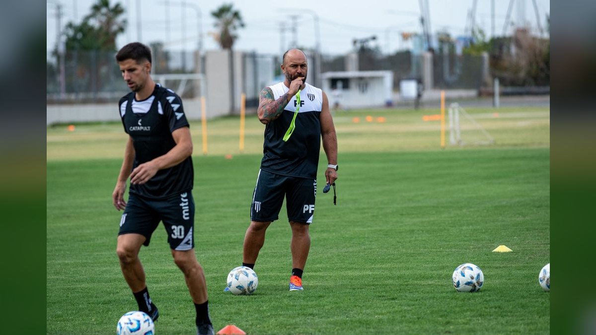 How do you coach an SMB rep to move fast without cutting corners — figure 5