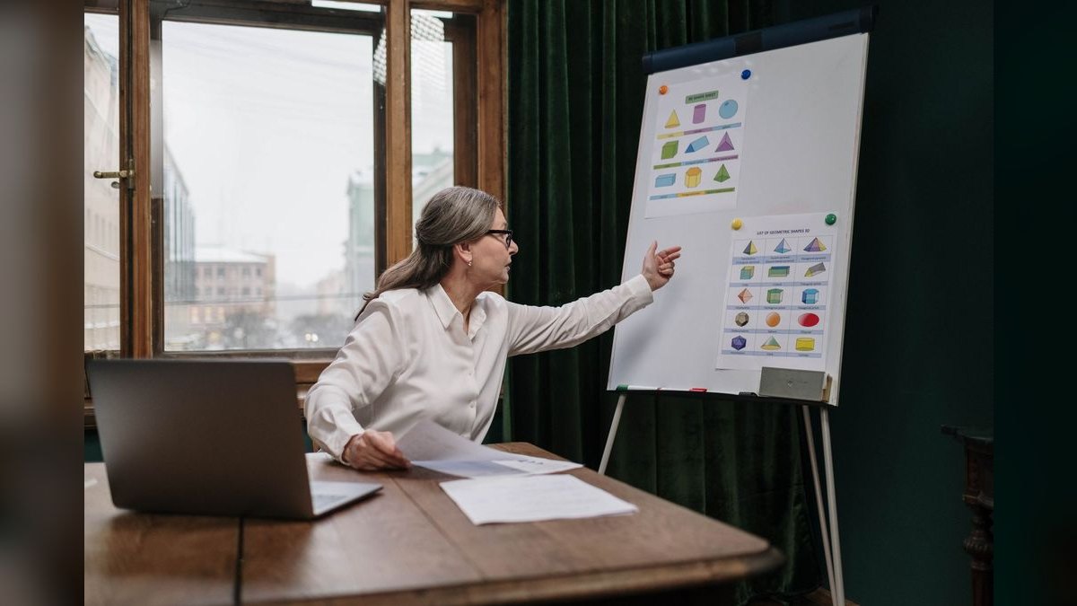 Top 10 Coaching Frameworks for First-Line Managers in 2027