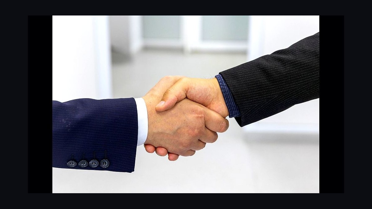Top 10 Call Coaching Techniques for AEs in 2027
