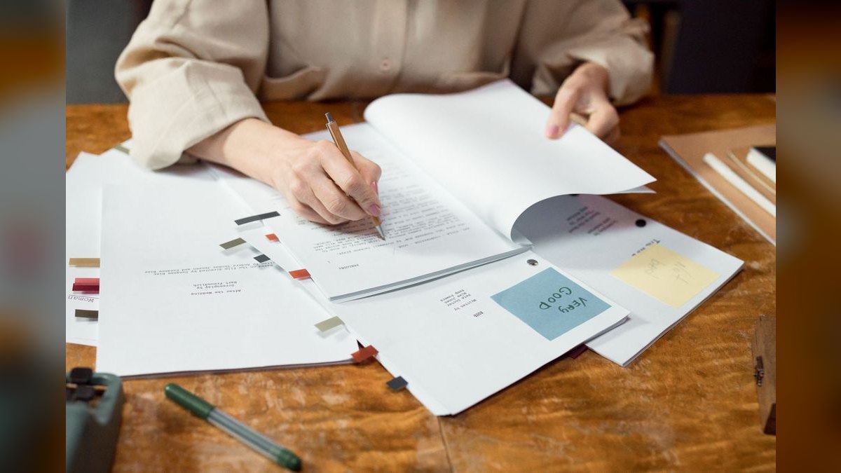 Top 10 Discovery Coaching Scripts for SMB Reps in 2027