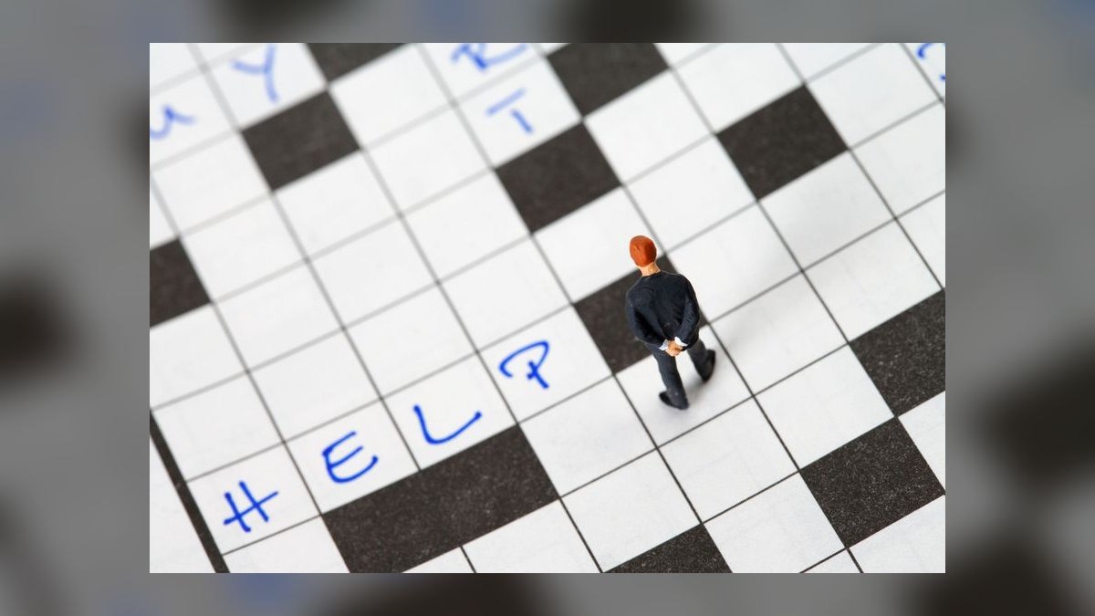 How can I ask a question that helps a rep identify their own pattern of losing deals in the same stage — figure 10