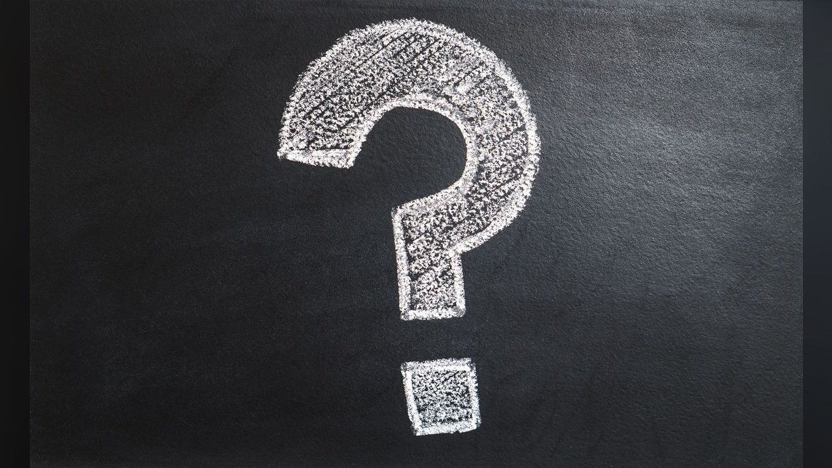 What coaching question would you use to challenge a rep who is stuck in a comfort zone with easy, low-value accounts — figure 3