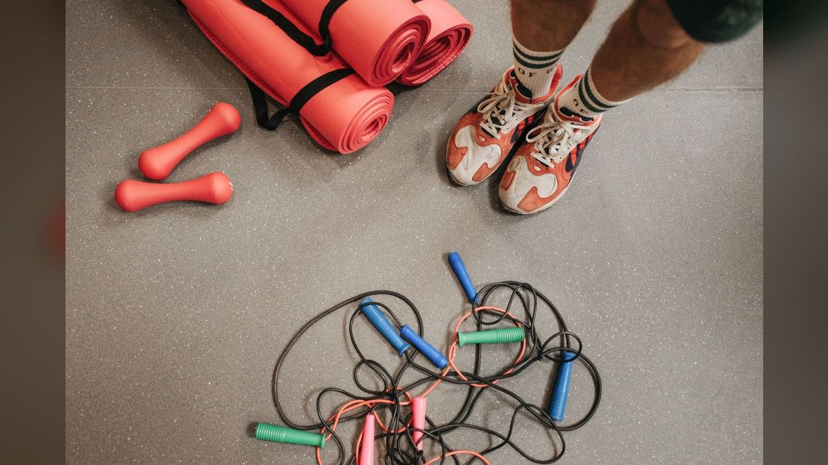 How do you coach a rep who is overconfident and skipping process — figure 6