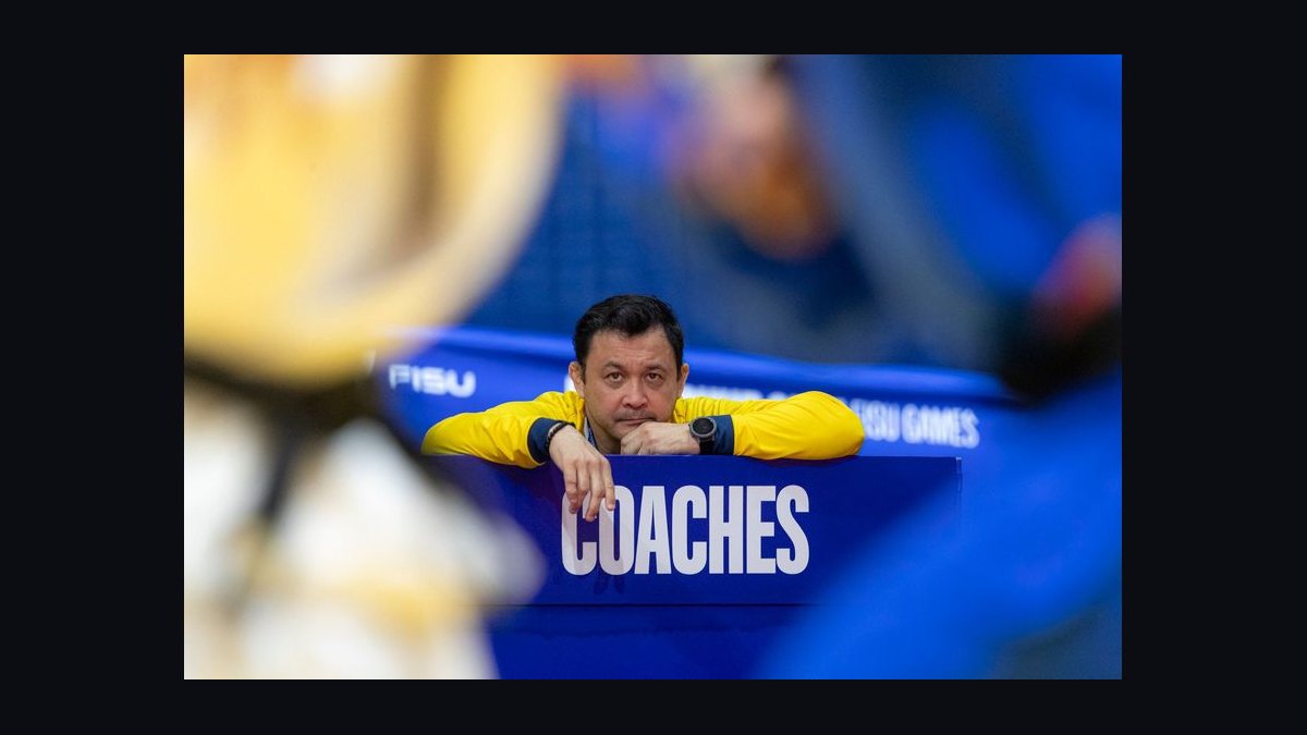 How do you coach a rep who only wants to chase the easy leads
