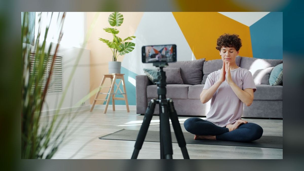 How do you coach a rep to use video in follow-ups to stand out in a crowded inbox in 2027 — figure 9