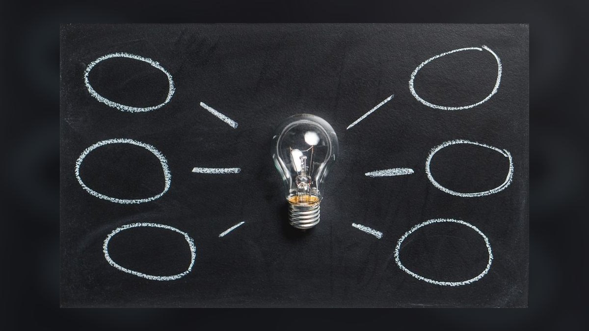 How do you coach a rep to differentiate your solution when competitors offer similar features — figure 10