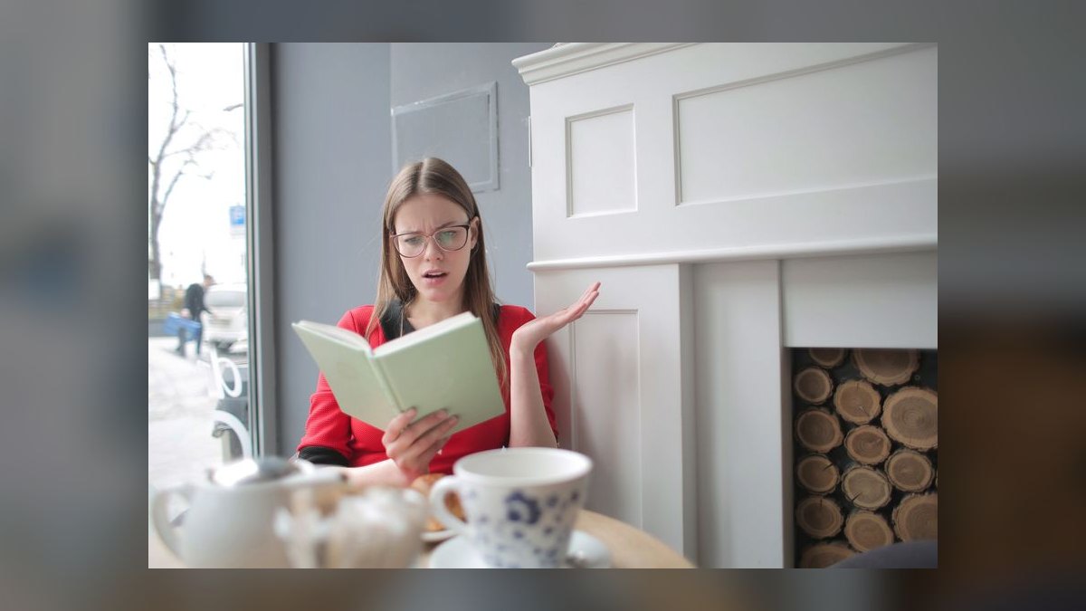 How do you coach a rep who struggles to read buyer sentiment during video calls — figure 8