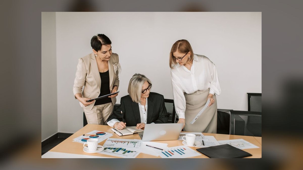 How do you coach a sales leader in HVAC / Plumbing / Electrical in 2027 — figure 9