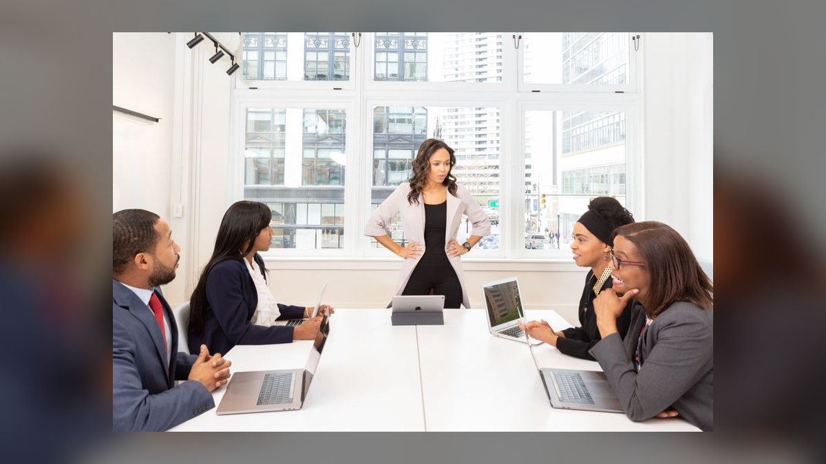 How do you coach a sales leader in Agriculture in 2027 — figure 5
