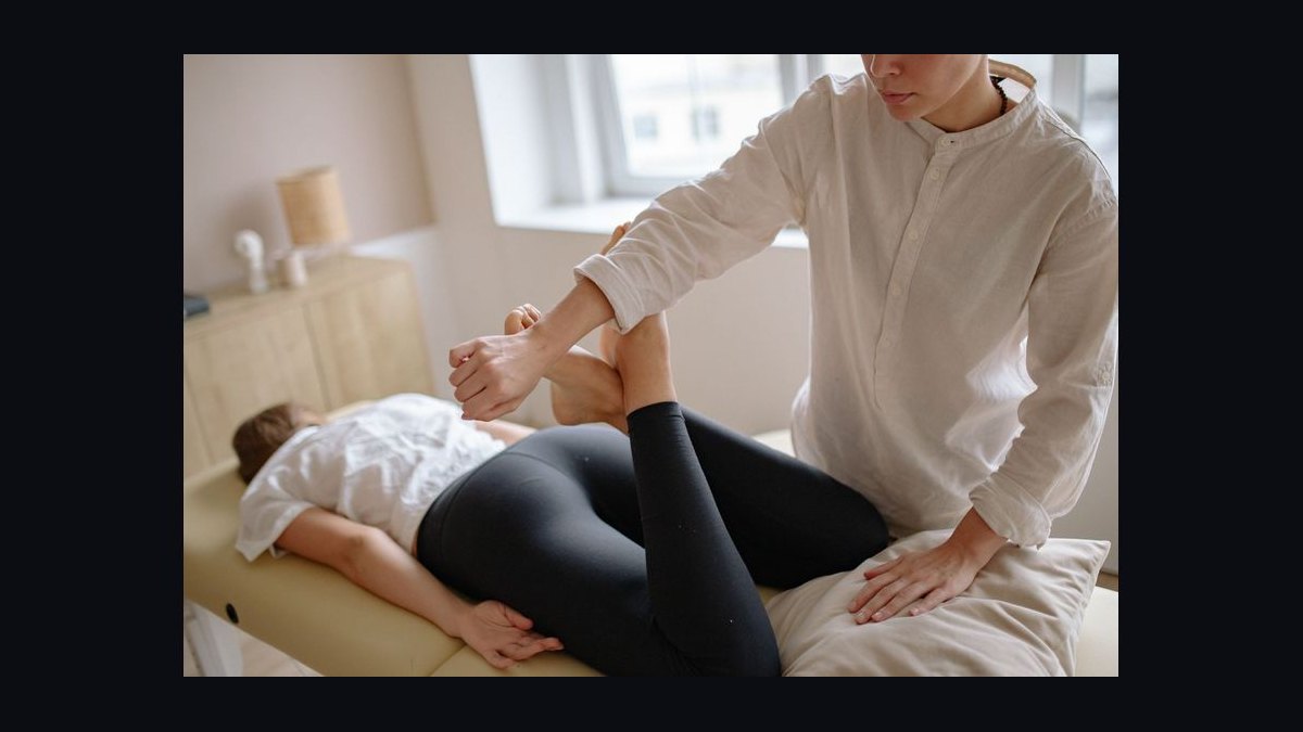 How do you coach a sales leader in Physical Therapy & Chiropractic in 2027 — figure 9