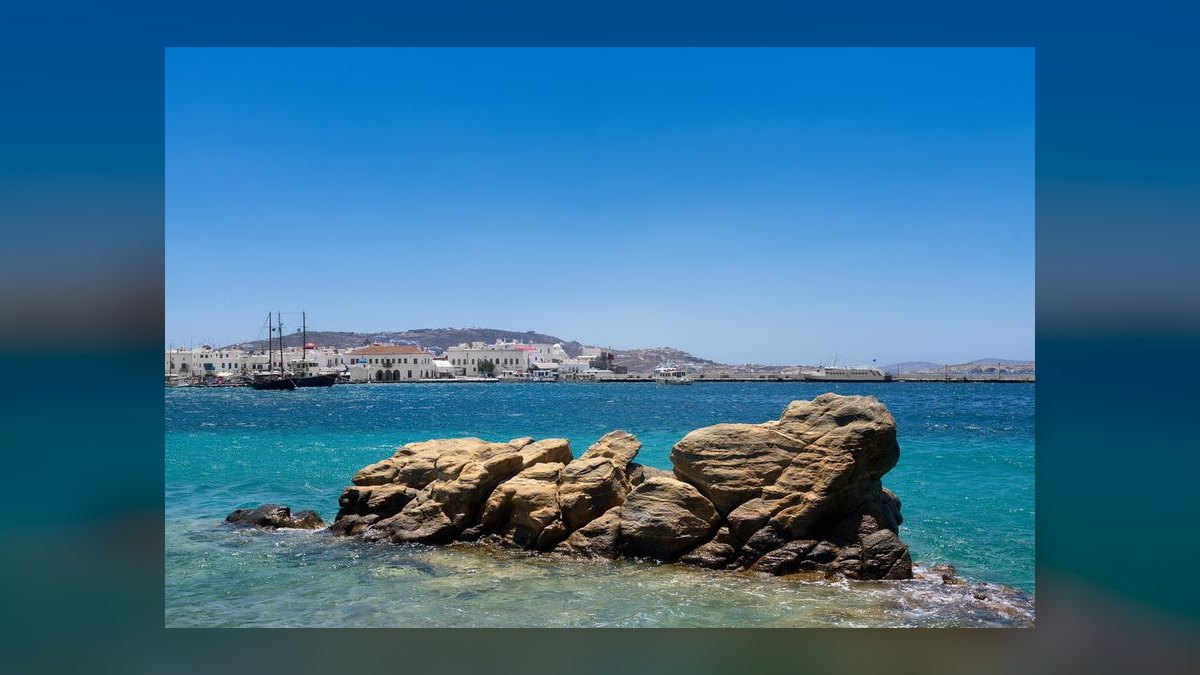 The 10 Best Beach Clubs in Mykonos for 2027 — figure 7