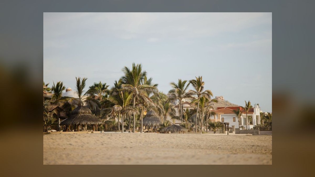 The 10 Best Beach Clubs in Cabo San Lucas for 2027 — figure 8