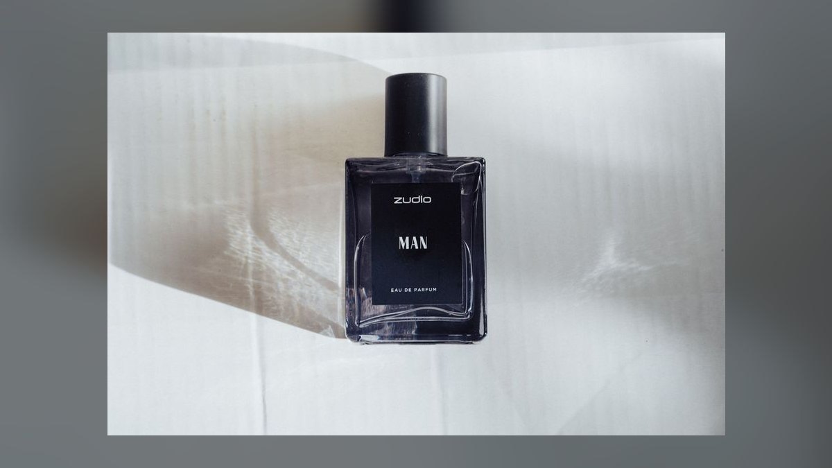 The 10 Best Colognes for Cold Weather That Cut Through the Air in 2027 — figure 10