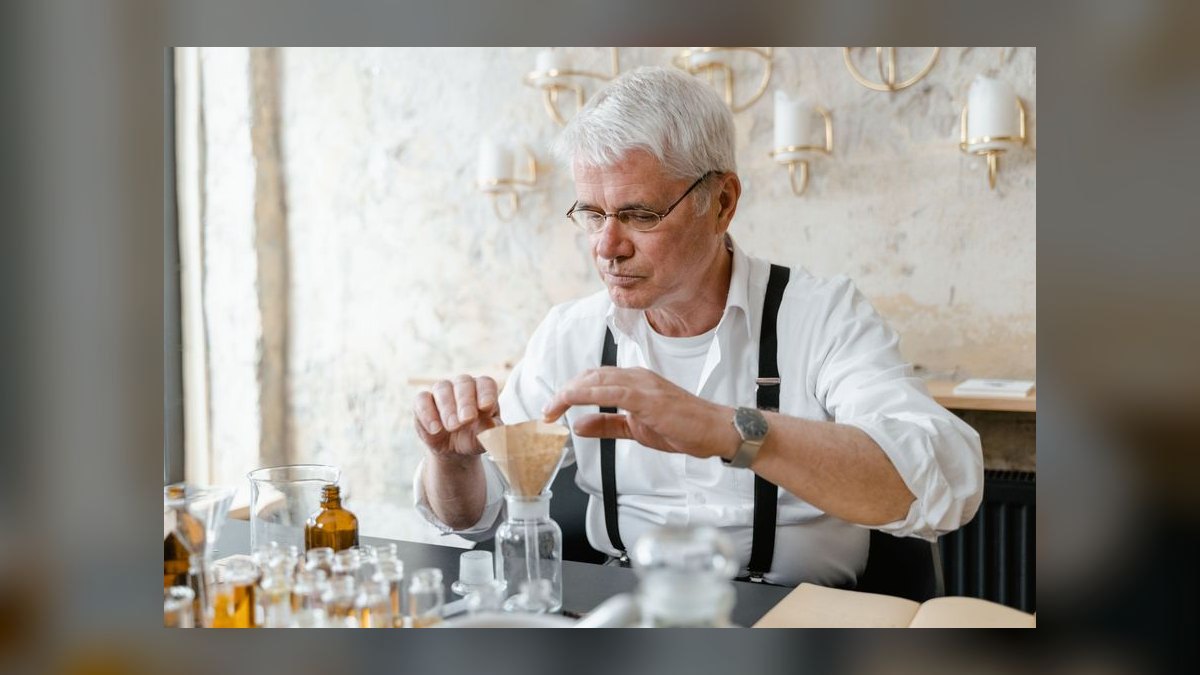 The 10 Best New Colognes to Watch For in 2027 — figure 5
