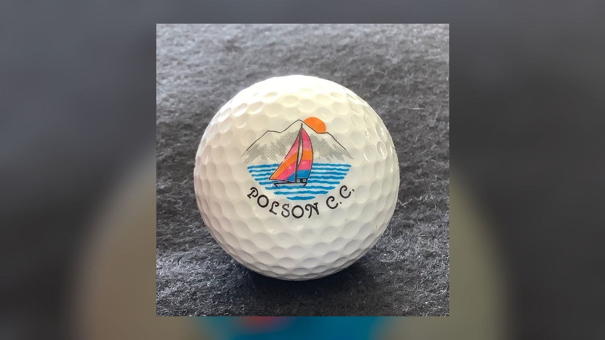 What's the difference between a country club and a golf club in 2027 — figure 8