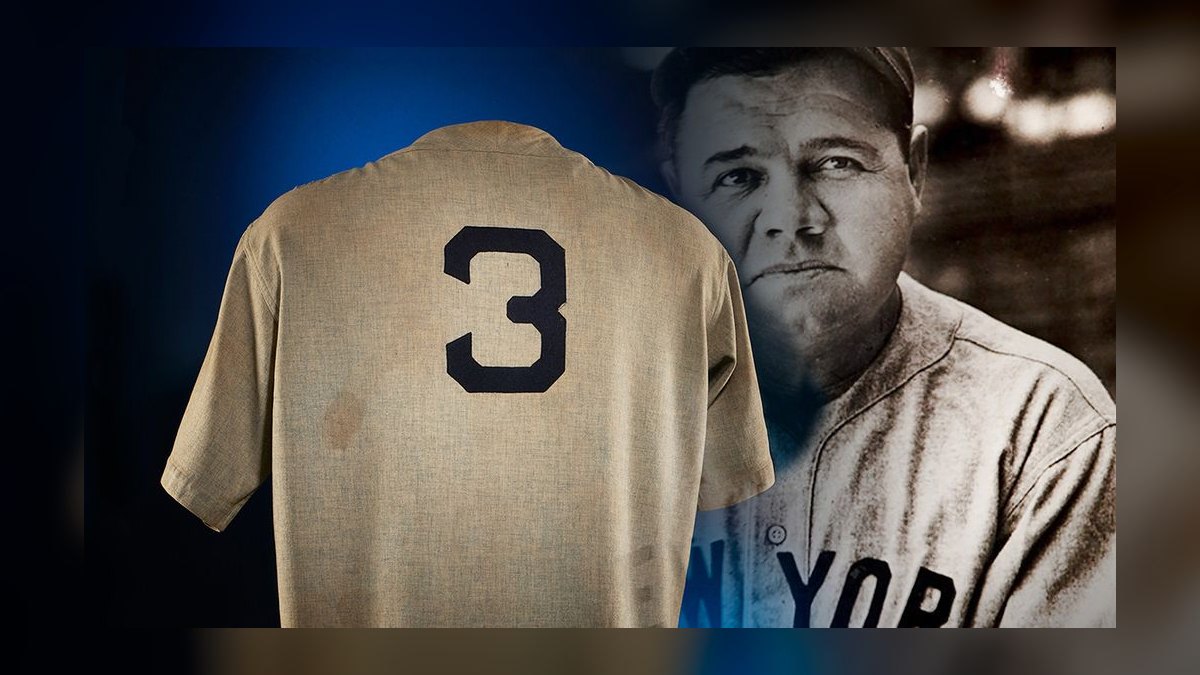 The 10 Best Sports Memorabilia Pieces to Collect in 2027