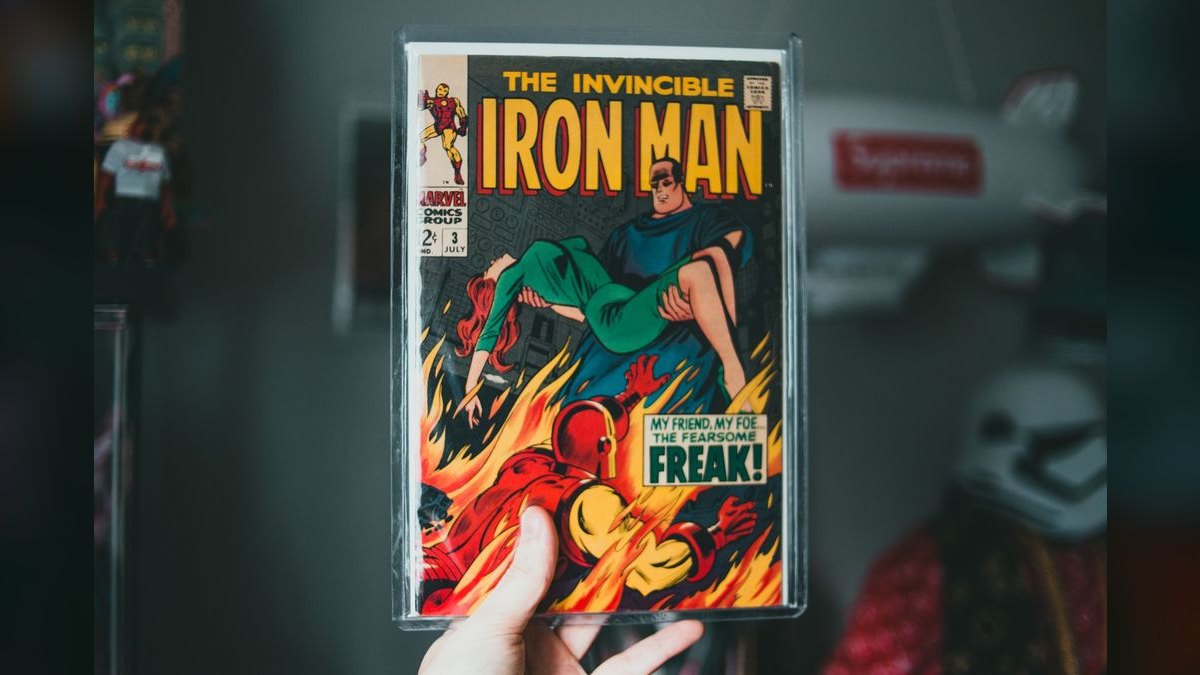 The 10 Best Comic Books from the 1990s — figure 6