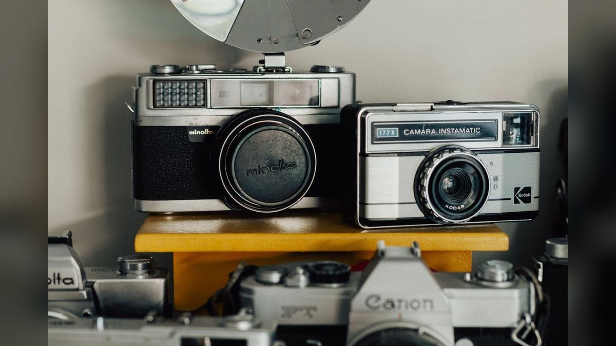 The 10 Best Vintage Cameras to Collect in 2027 — figure 5