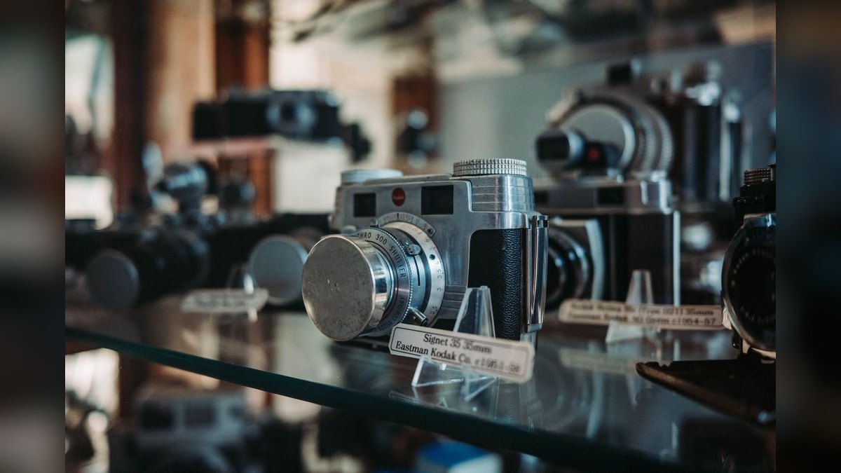 The 10 Best Vintage Cameras to Collect in 2027