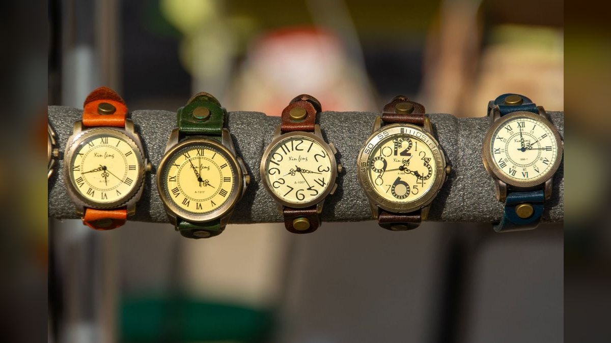 The 10 Best Watches from the 1990s — figure 2