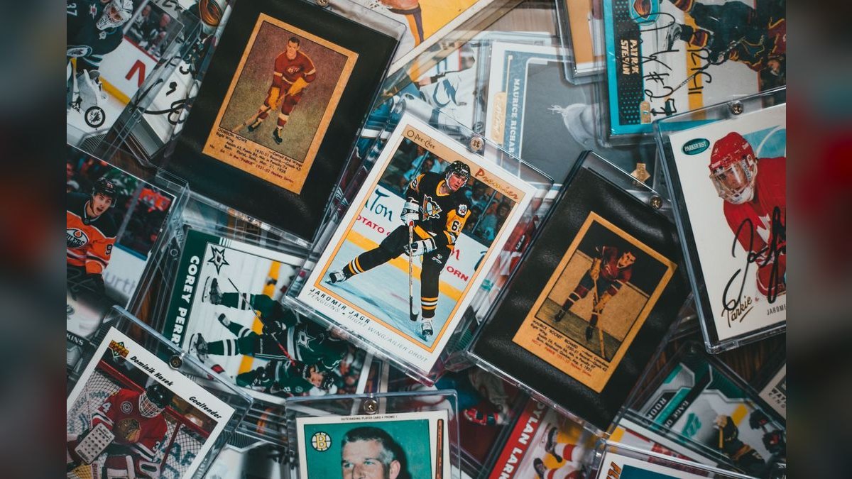 The 10 Best Hockey Cards from the 1980s in 2027