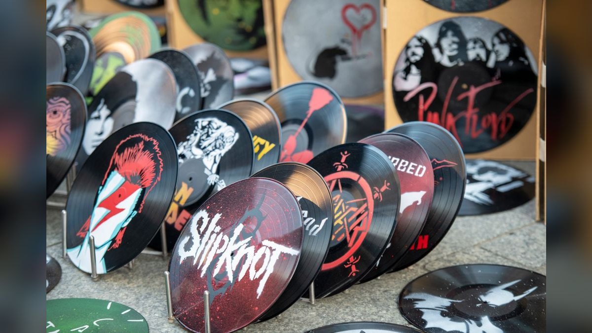 The 10 Best Vinyl Records from the 2000s to Collect in 2027 — figure 5