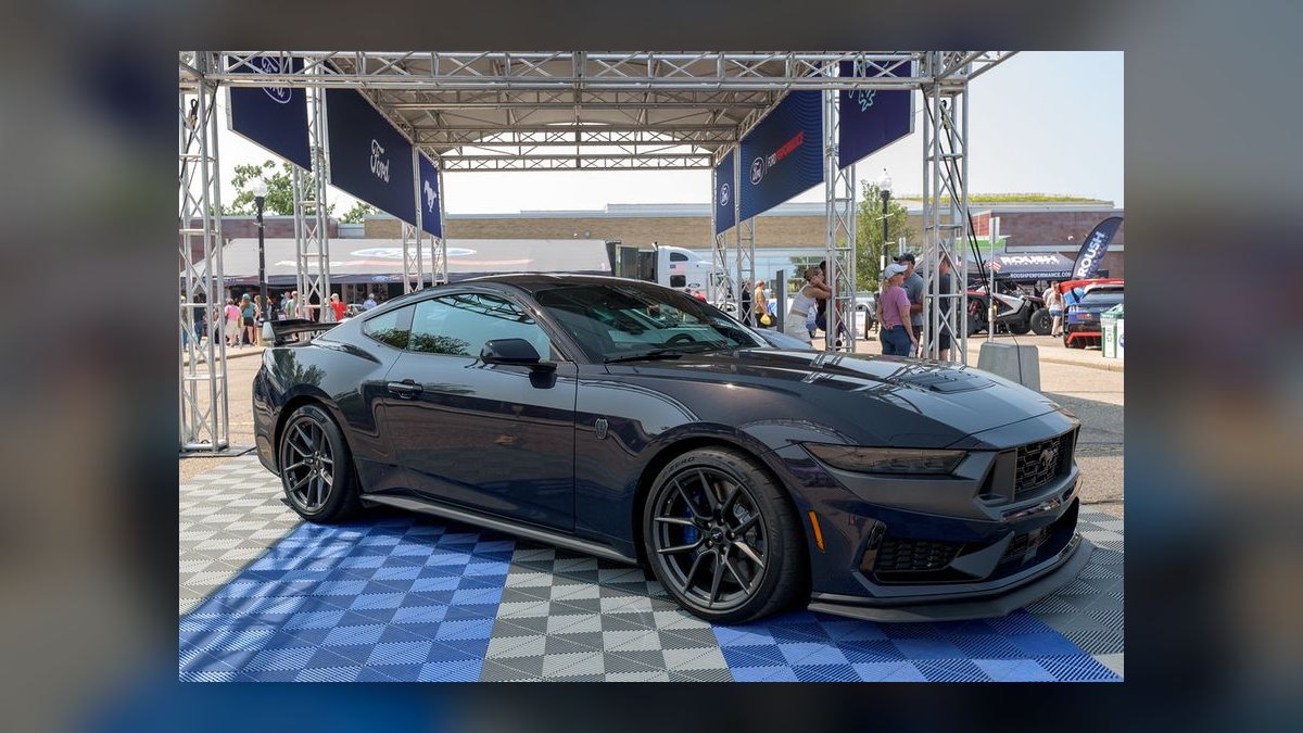Best American Muscle Cars in 2027 — figure 2
