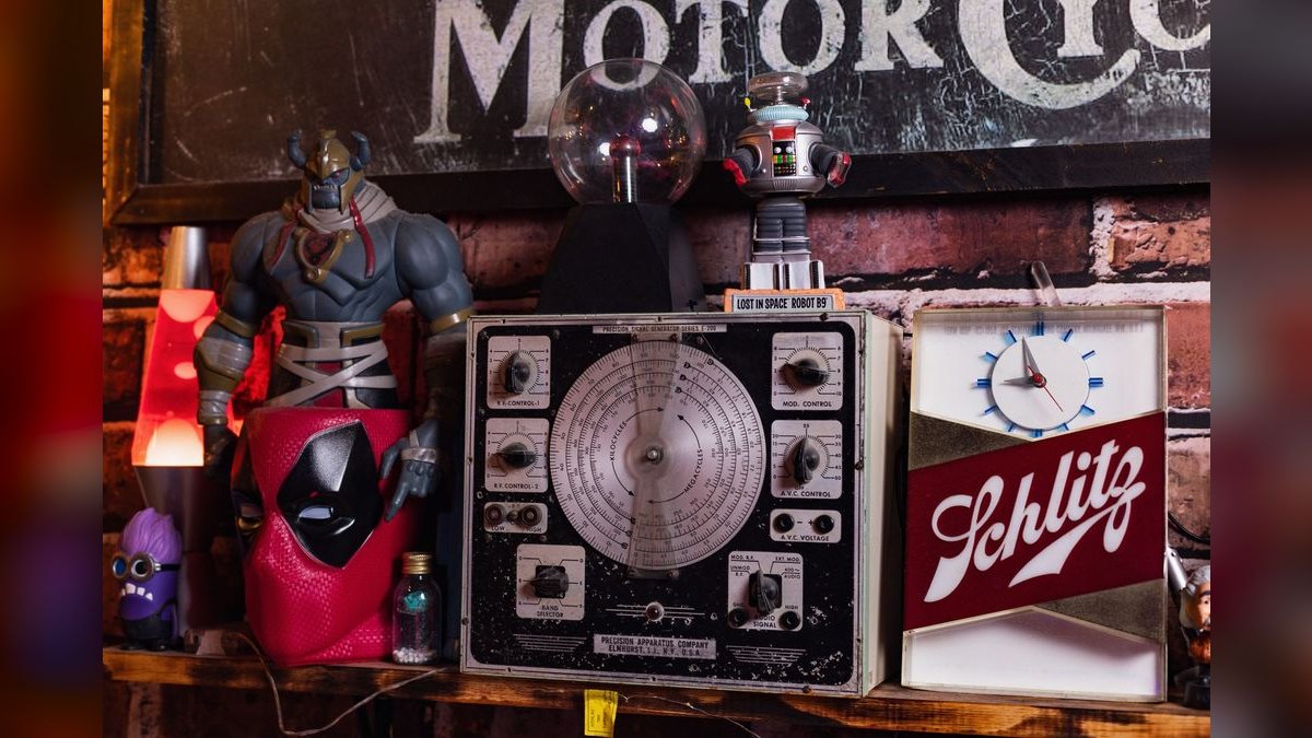 The 10 Best Vintage Autographed Memorabilia to Collect in 2027