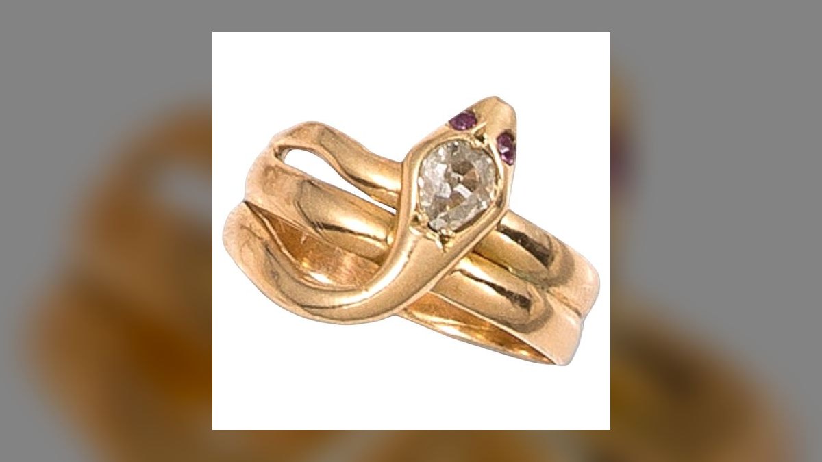 The 10 Best Antique Jewelry Pieces to Collect in 2027 — figure 8