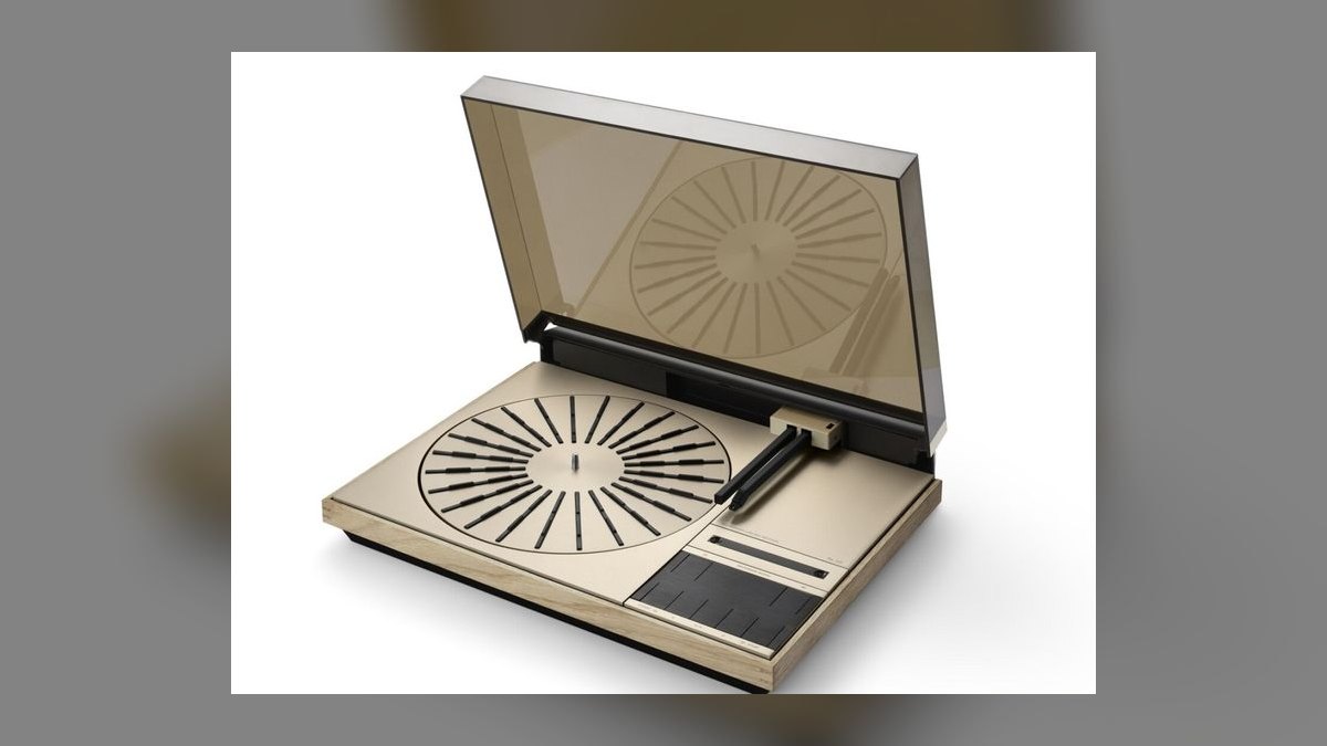 The 10 Best Vintage Vinyl Record Players to Collect in 2027 — figure 10