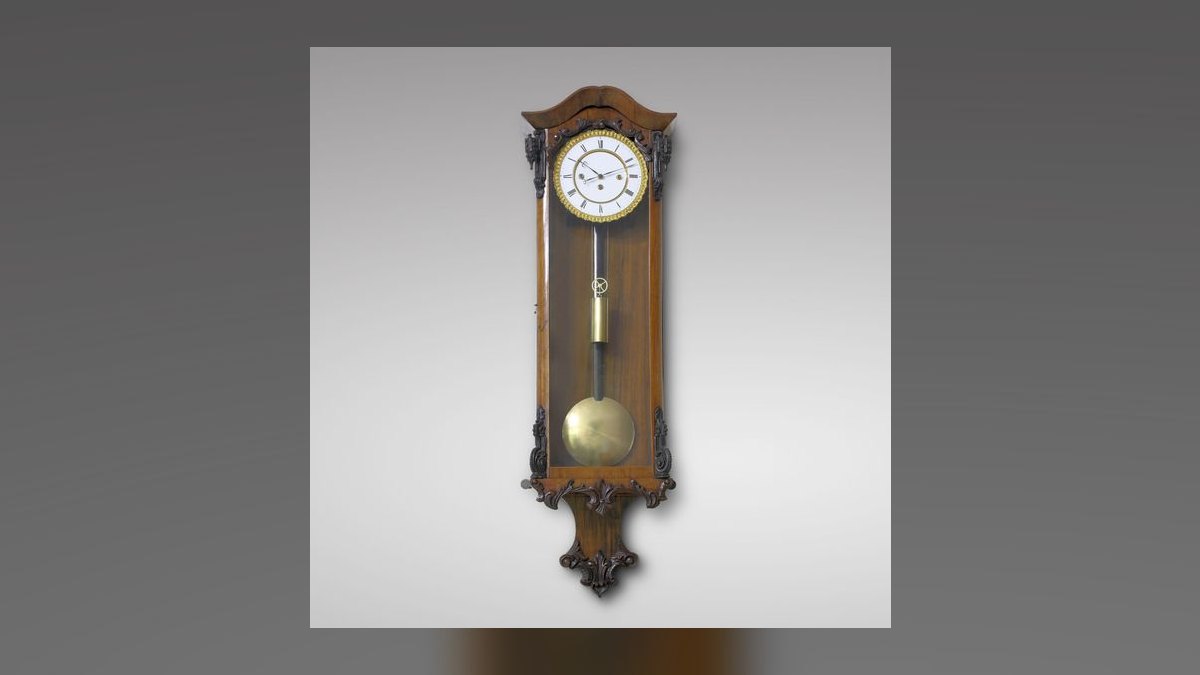 The 10 Best Antique Clocks to Collect in 2027 — figure 8